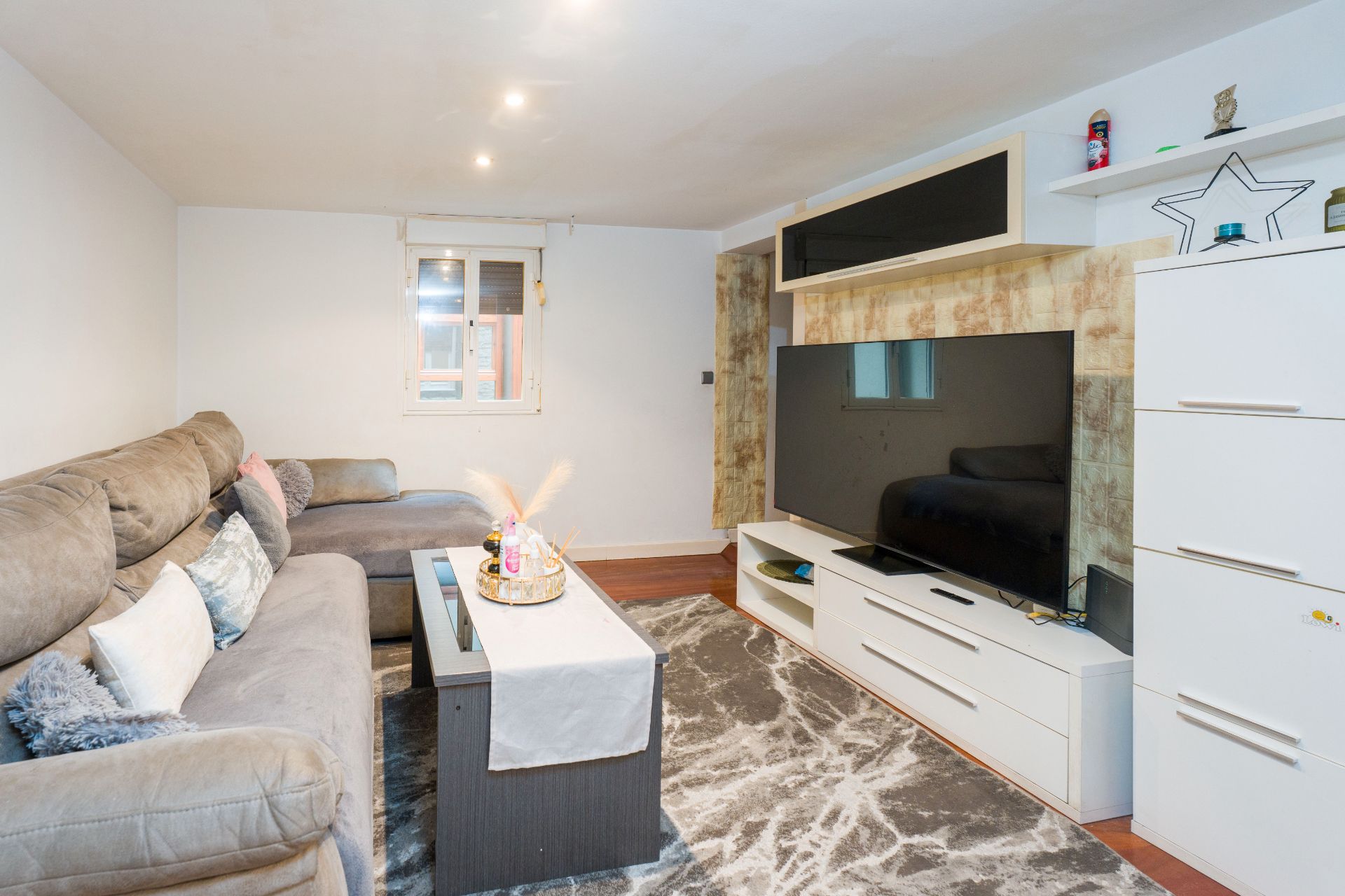 Piso en venta en Vitoria - Gasteiz con Calefacción y Balcón