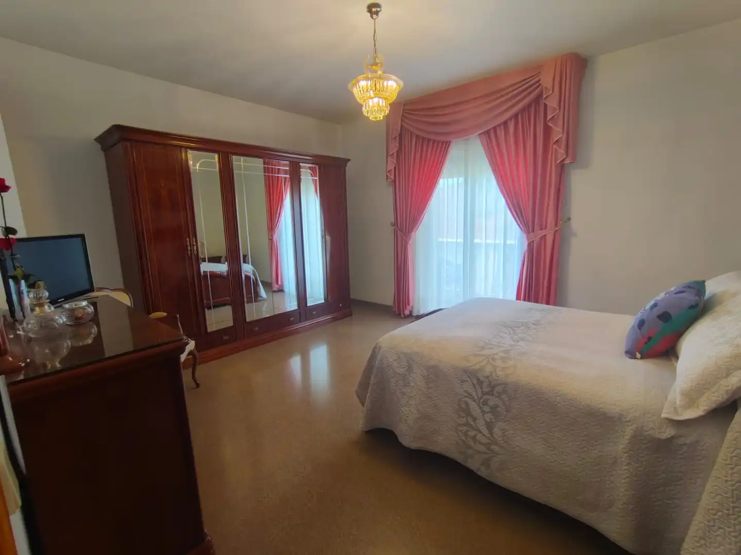 Habitación de Casa adosada en venta en Marchal con Terraza, Amueblado y Horno