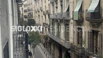 Exterior view of Flat for sale in  Barcelona Capital  with Balcony