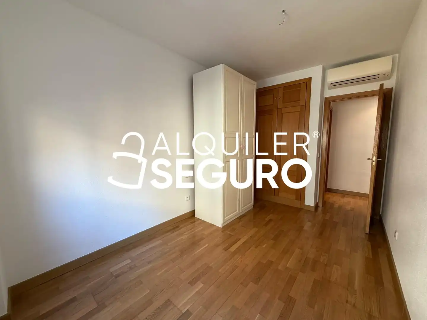 Appartamento con piscina in affitto a Antonio Muñoz Molina, imagen 24