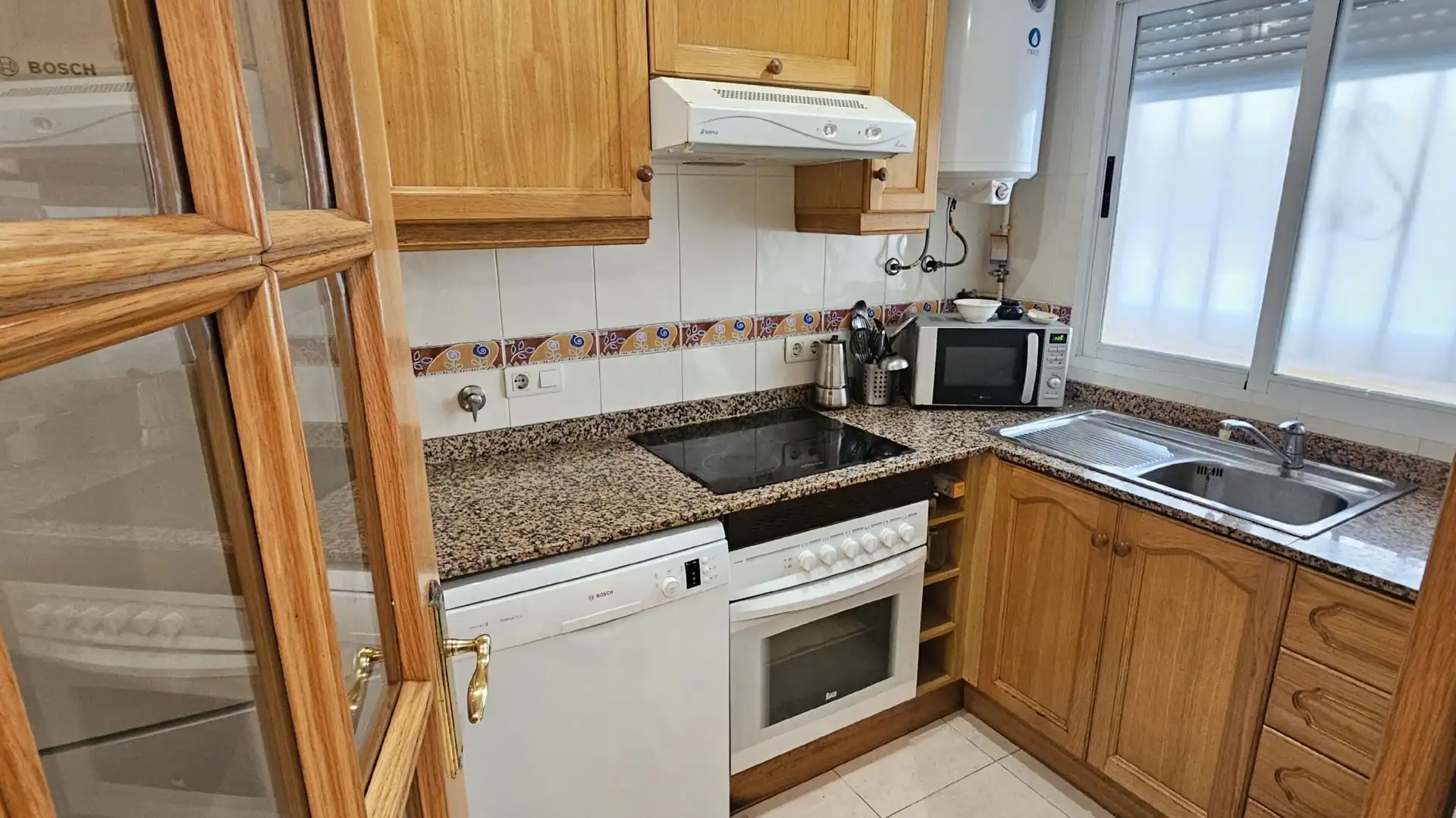 Cocina de Apartamento en venta en Oropesa del Mar / Orpesa con Aire acondicionado, Calefacción y Terraza