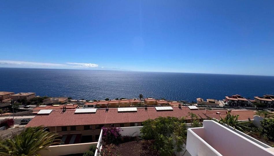 Foto 1 de Casa adosada en venda a Avenida Cantabrico, Bocacangrejo - Costanera, Santa Cruz de Tenerife