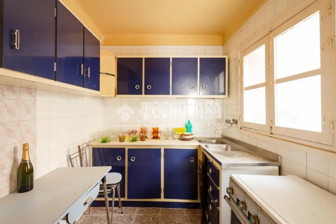 Küche von Einfamilien-Reihenhaus zum Verkauf in Vélez-Málaga mit Terrasse und Balkon