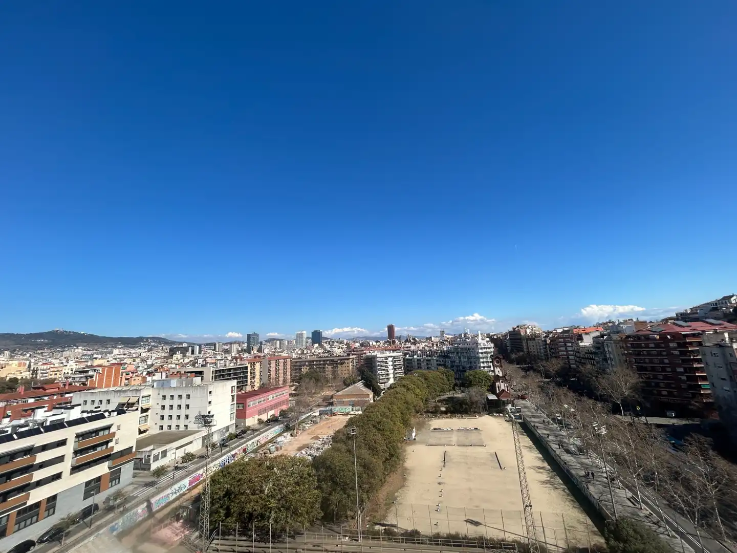 Außenansicht von Dachboden zum Verkauf in Barcelona mit Klimaanlage, Heizung und Parkett