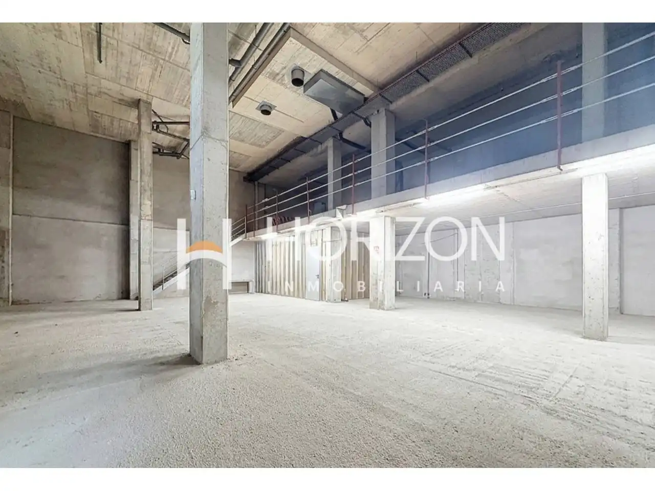 Commercial properties for sale in Sant Feliu de Llobregat  with Alarm