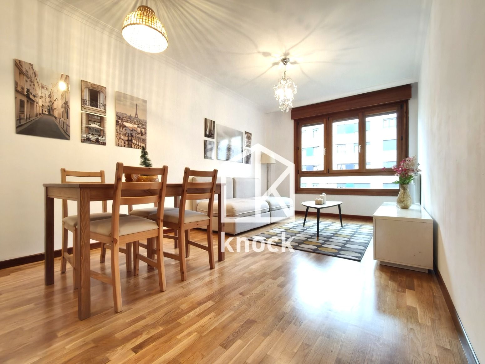 Vista exterior de Pis en venda en Gijón  amb Calefacció, Jardí privat i Parquet