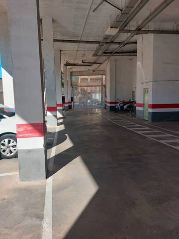 Garaje en Venta en Plaza Manos Unidas en El Tejar - Hacienda Bizcochero