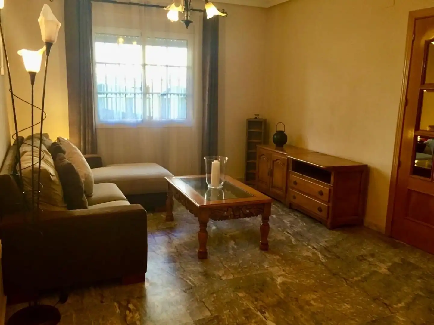 Sala de estar de Casa adosada de alquiler en Jerez de la Frontera