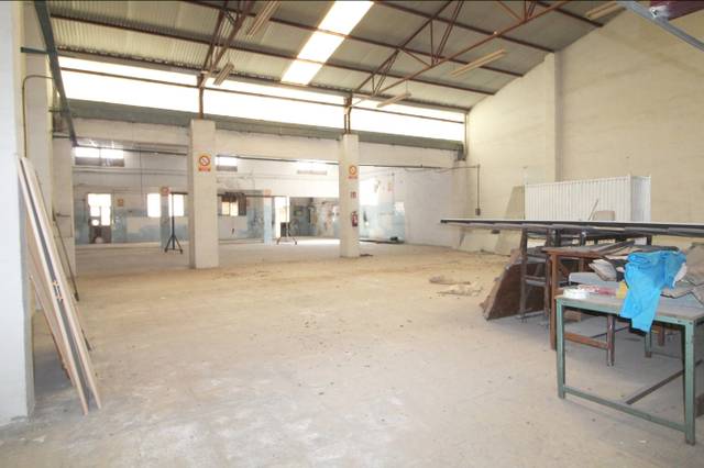 Nave industrial en Alquiler en Monóvar  / Monòver