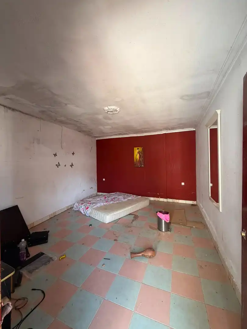 Habitación de Casa o chalet en venta en Utrera