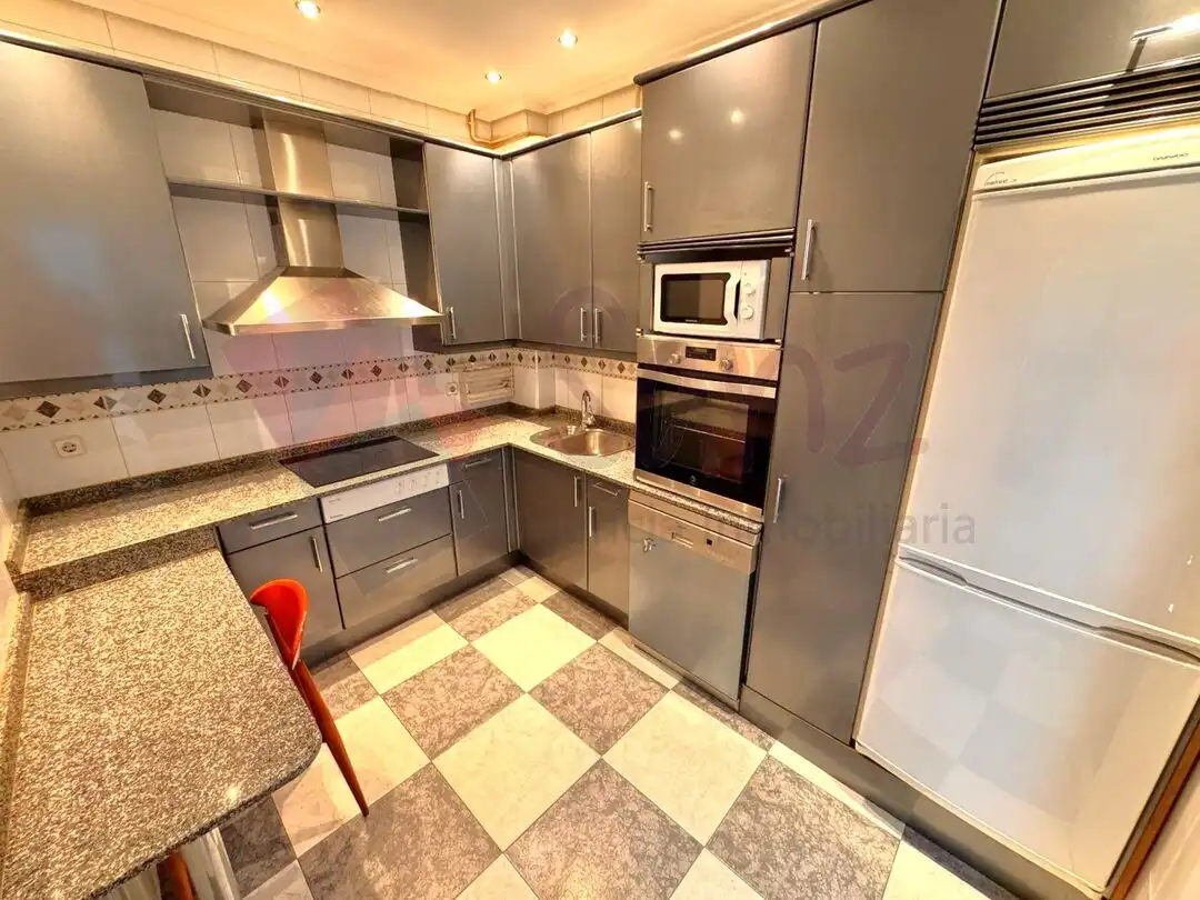 Cuina de Apartament en venda en Casco Antiguo