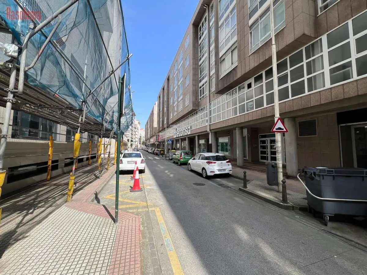 Oficina amb ascensor en venda a Comandantes Fontanes 11, imagen 4