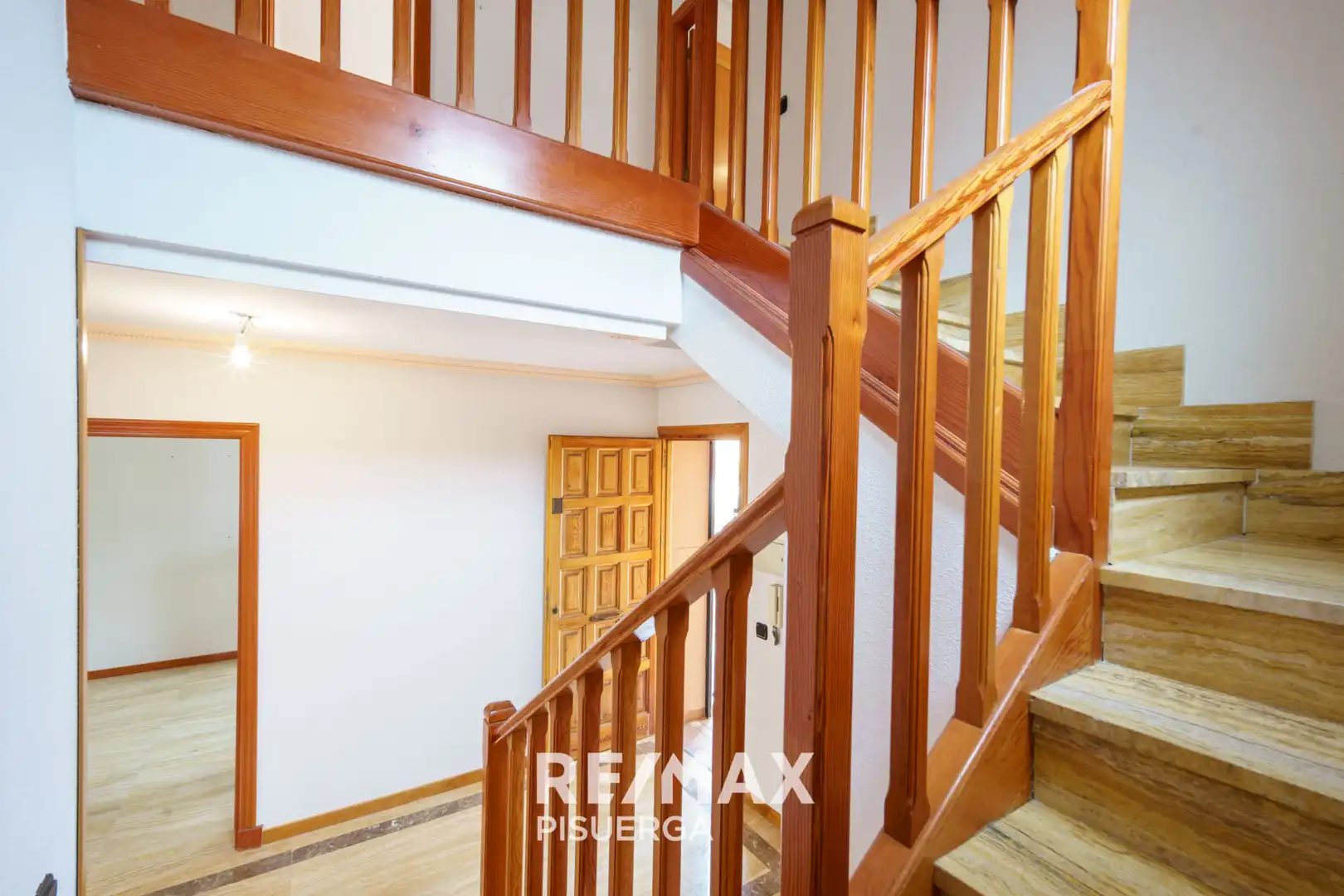 Chalet con jardín en venta en Calle Castilla y León 1, imagen 43