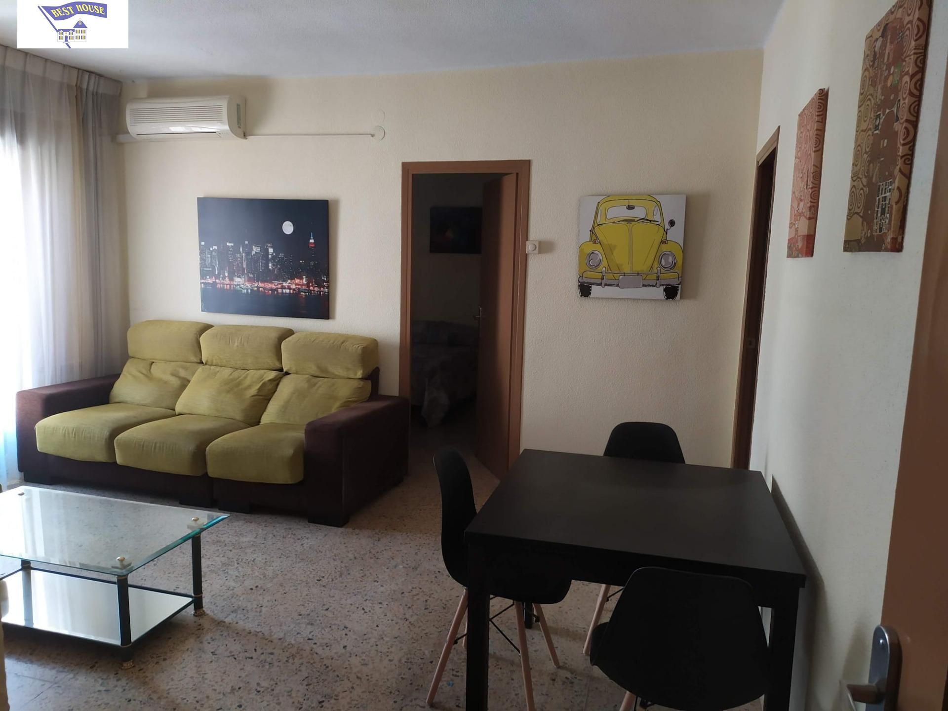 Flat to rent in Hospital