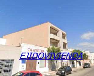 Exterior view of Flat for sale in Roquetas de Mar