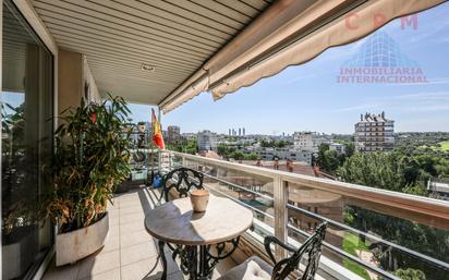 Terrace of Flat to rent in  Madrid Capital  with Air Conditioner, Heating and Parquet flooring