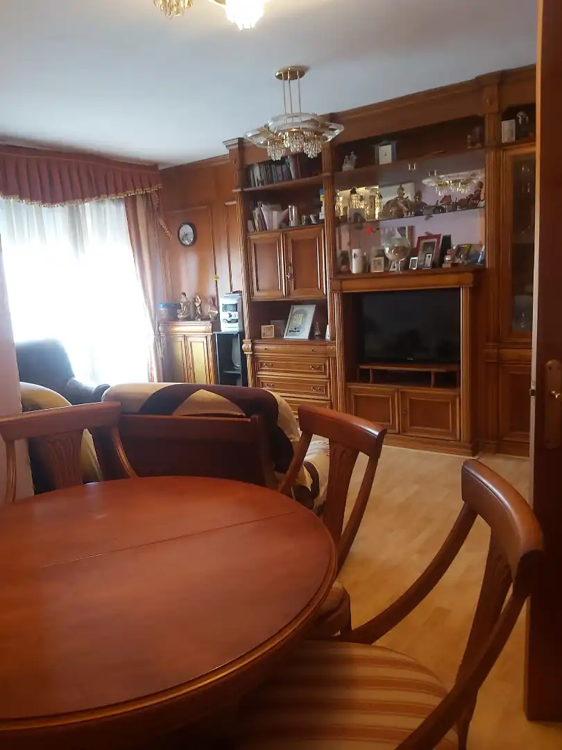 Sala d'estar de Pis en venda en Tordesillas amb Calefacció, Parquet i Terrassa