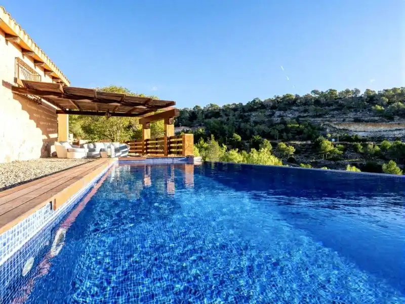 Piscina de Casa o chalet en venta en Roda de Berà con Aire acondicionado, Terraza y Piscina