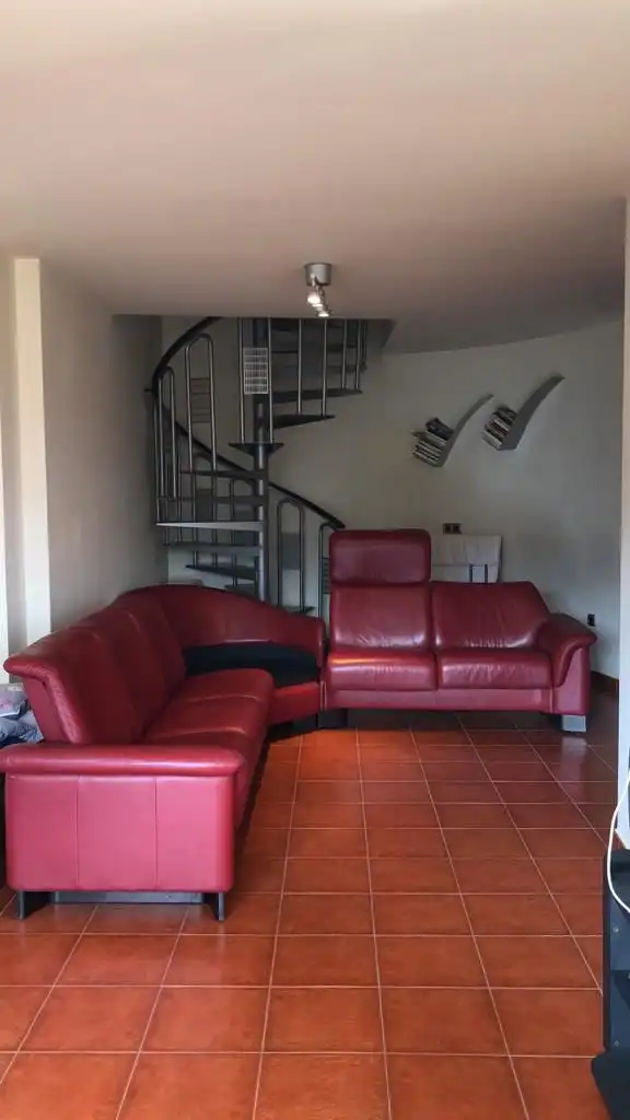 Dúplex amb terrassa en venda a Montferrer i Castellbò, imagen 4