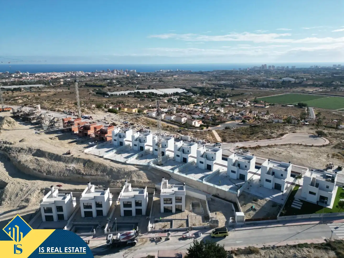 Vista exterior de Casa o chalet en venta en Mutxamel con Terraza y Piscina