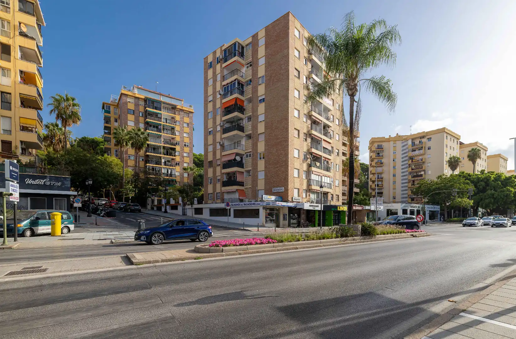 Exterior view of Flat for sale in Marbella  with Community pool