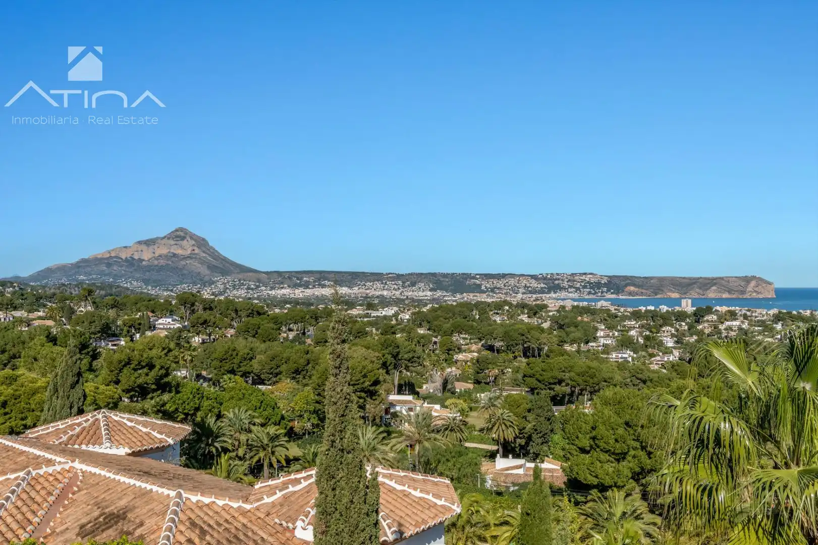 Vista exterior de Casa o chalet en venta en Jávea / Xàbia con Jardín privado, Terraza y Piscina