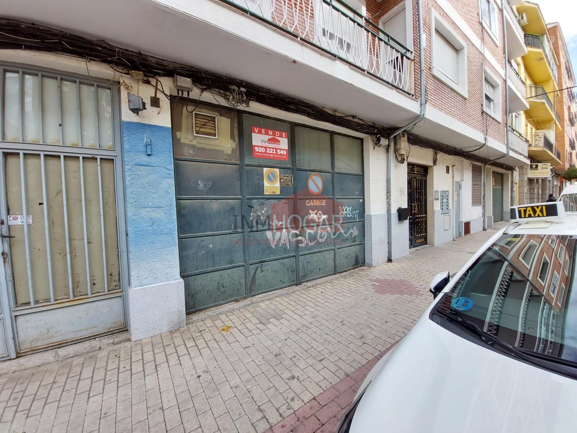 Garage for sale in Ávila Capital