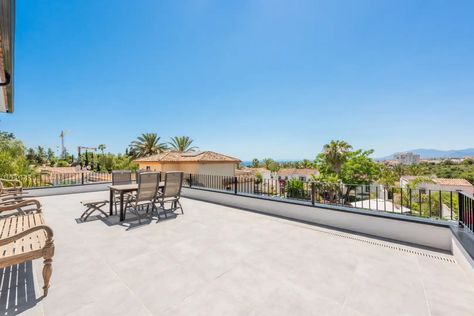 Villa mit Terrasse zum Verkauf in Río Real - Los Monteros, imagen 25