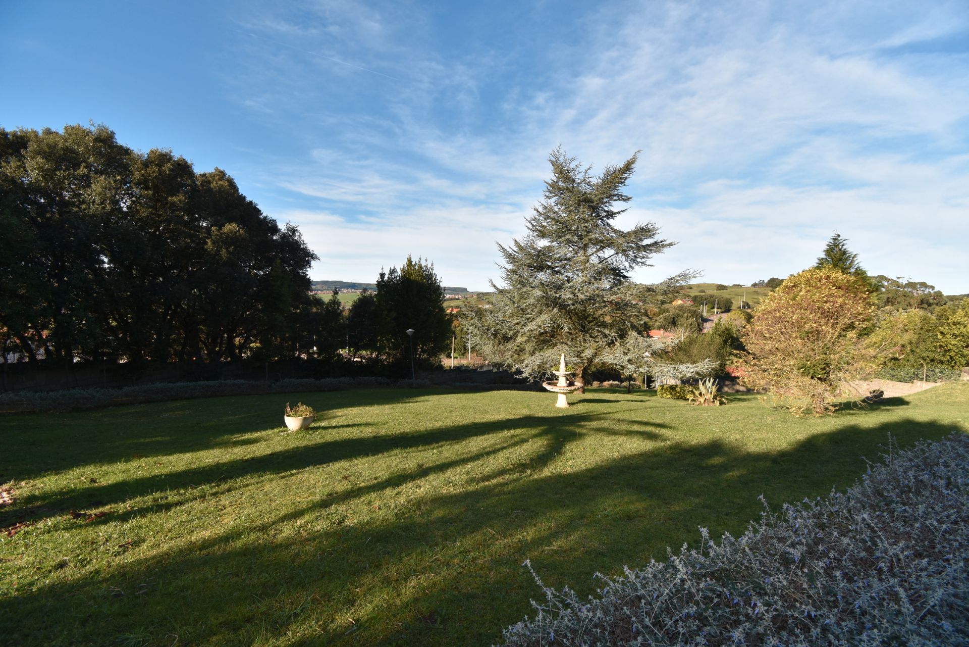 Jardí de Casa o xalet en venda en Arnuero amb Calefacció, Jardí privat i Parquet