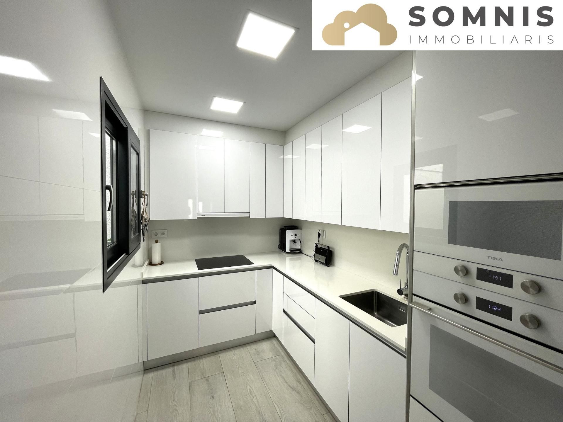 Casa adosada en venda a Poble Nou