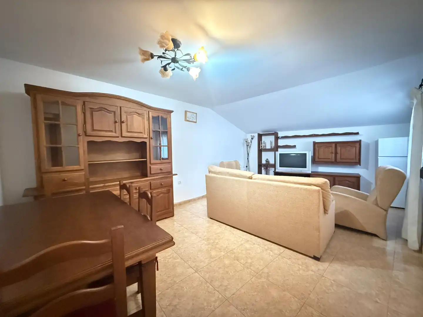 Sala de estar de Ático en venta en Caspe con Trastero, Amueblado y Horno
