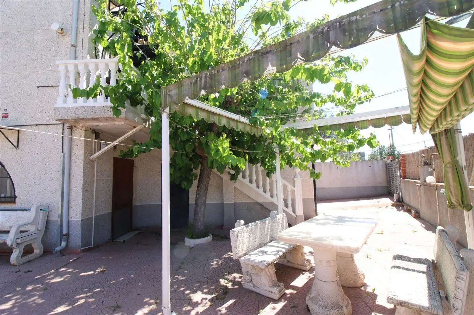 Jardí de Casa adosada en venda en Cunit amb Aire condicionat, Calefacció i Jardí privat