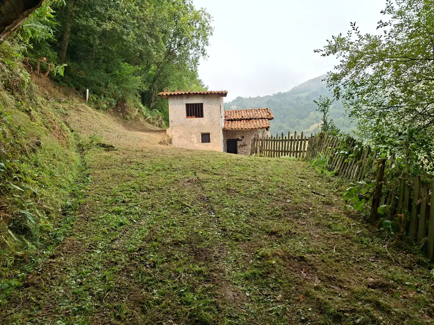 Country house zum Verkauf in Piloña