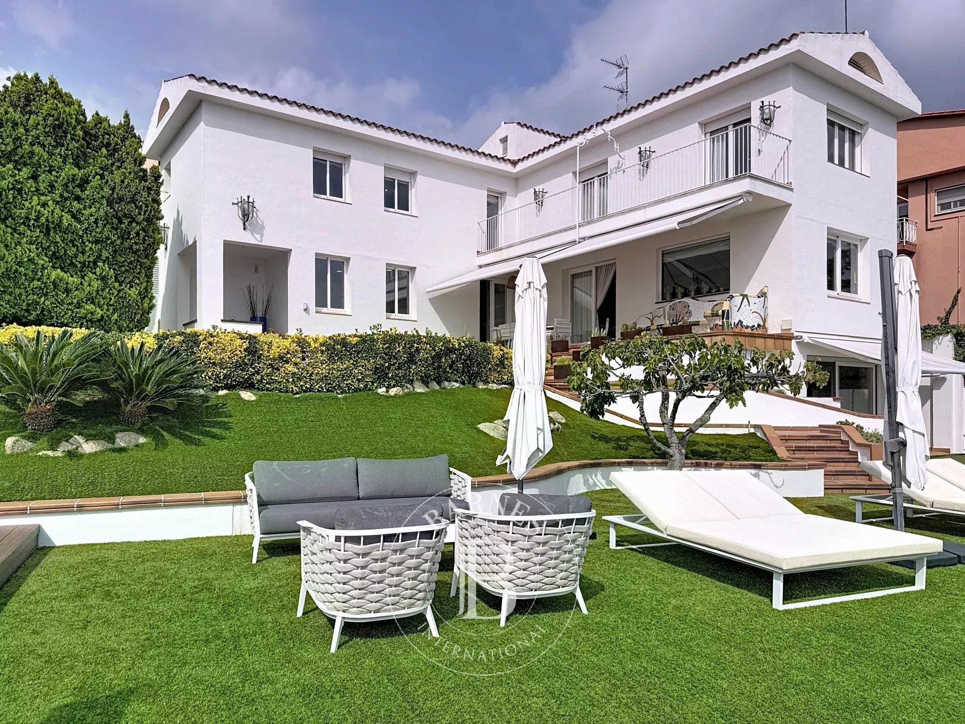 Terrace of House or chalet for sale in Mataró  with Air Conditioner, Heating and Private garden