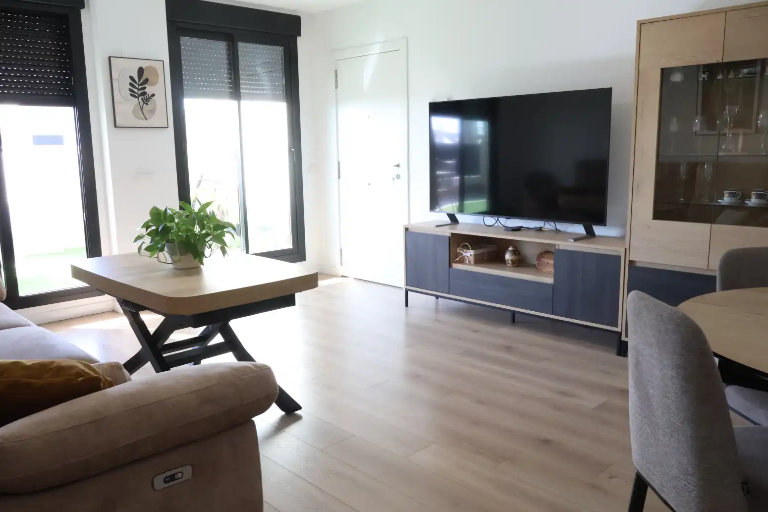 Sala de estar de Ático en venta en Paiporta con Aire acondicionado, Terraza y Trastero