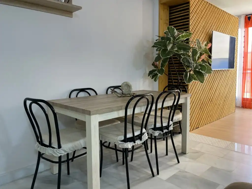 Menjador de Apartament en venda en Garrucha amb Aire condicionat i Piscina comunitària