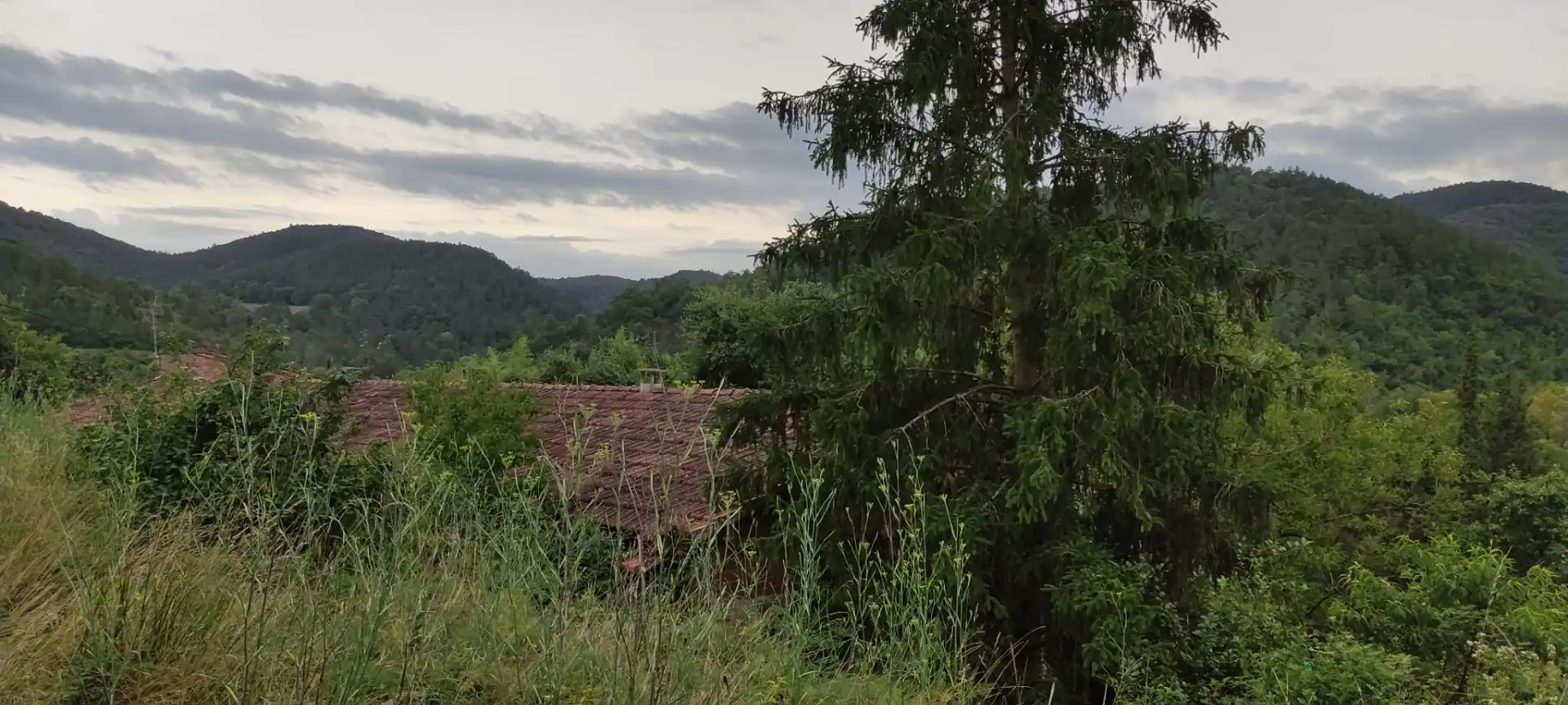 Fabrikhallen zum Verkauf in Camprodon