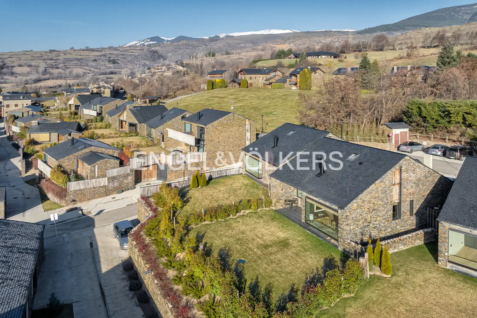 Exterior view of Houses for sale in Ger  with Heating, Private garden and Parquet flooring