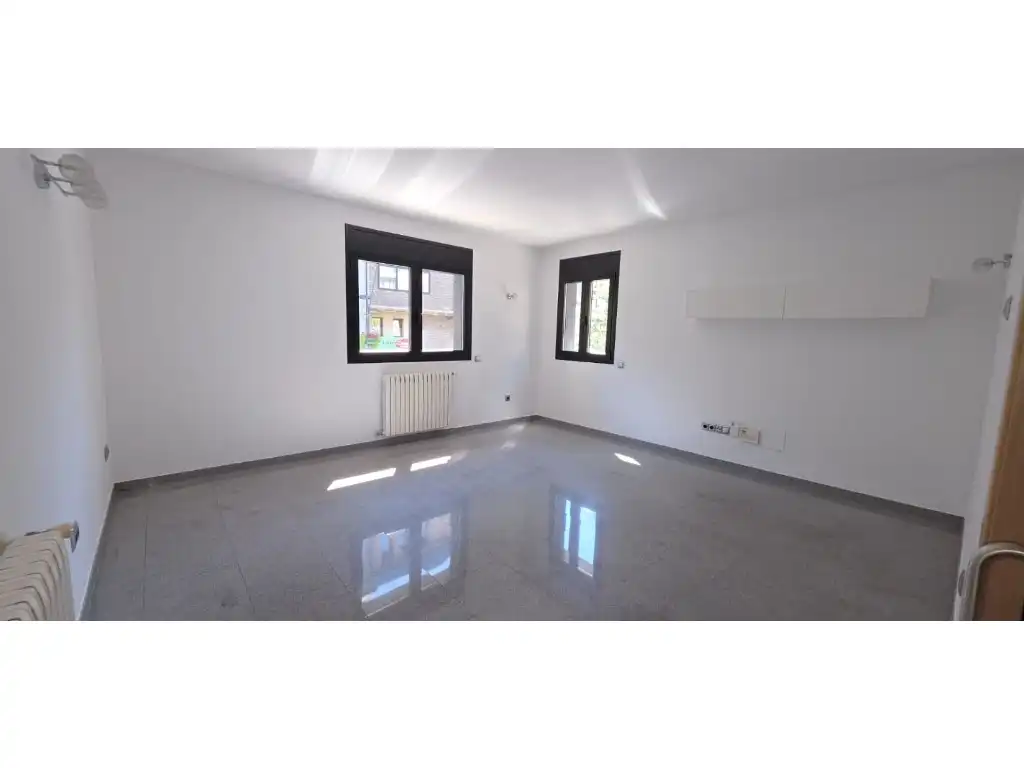Habitación de Apartamento de alquiler en La Massana