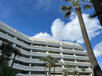 Exterior view of Flat for sale in Marbella  with Air Conditioner, Terrace and Storage room