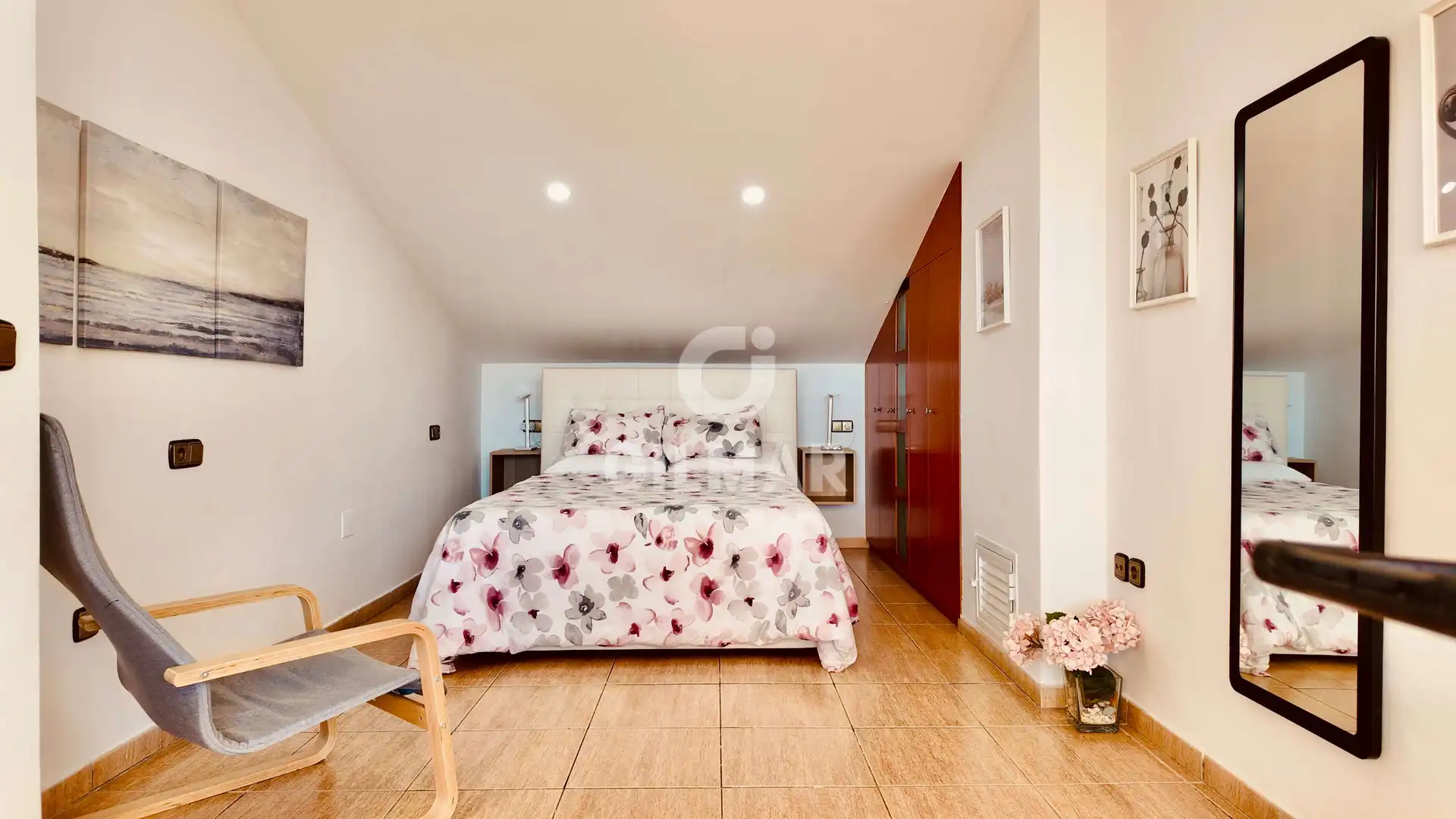 Habitación de Ático en venta en Torremolinos con Calefacción, Jardín privado y Trastero