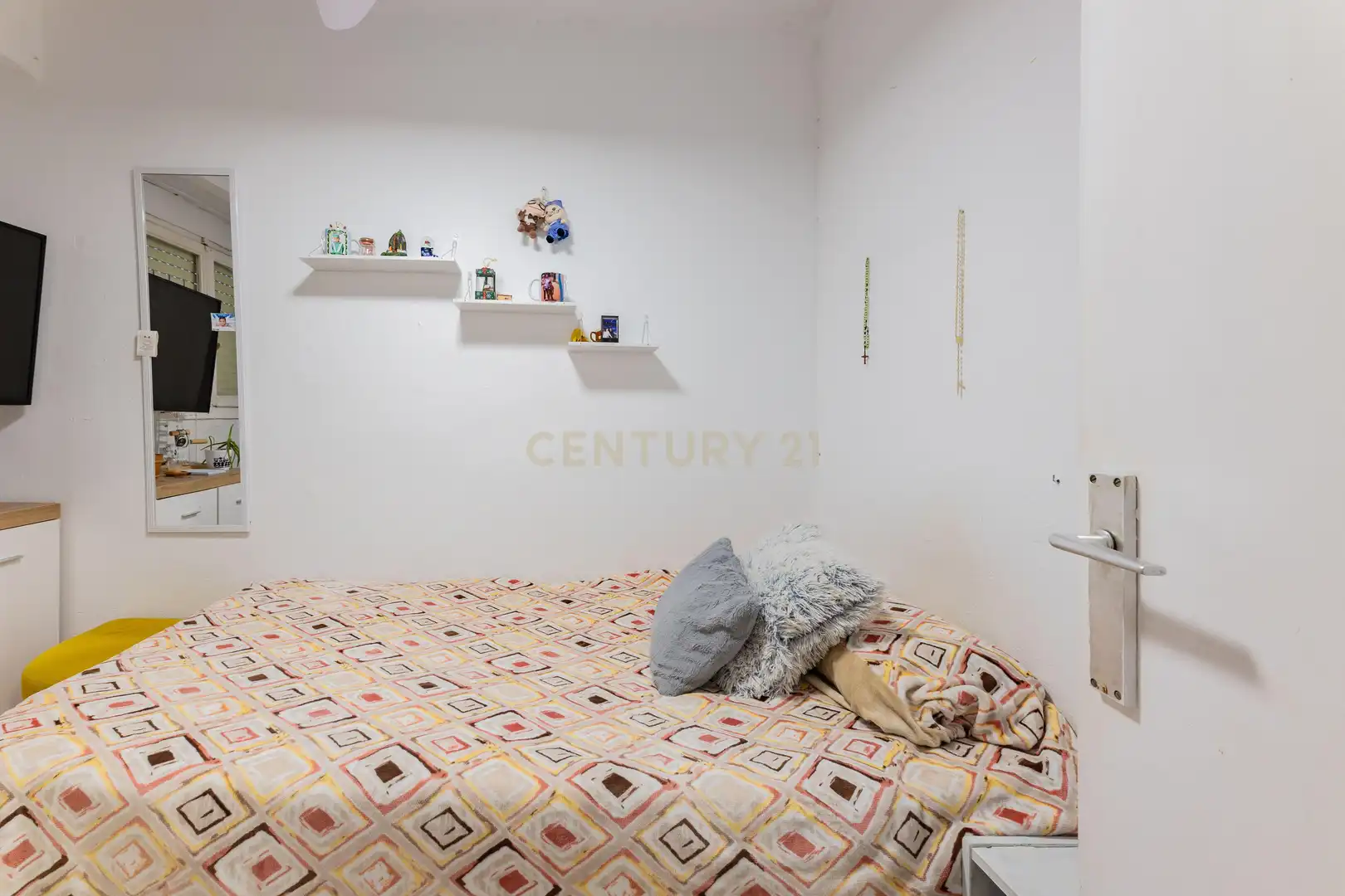 Habitación de Piso en venta en Valencia con Horno y Balcón