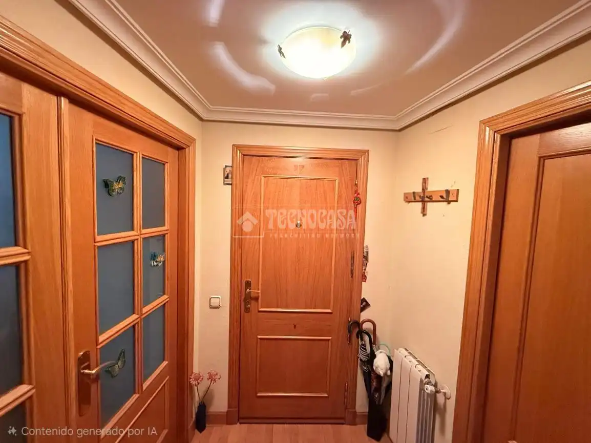 Piso en venta en Alcorcón con Calefacción y Balcón