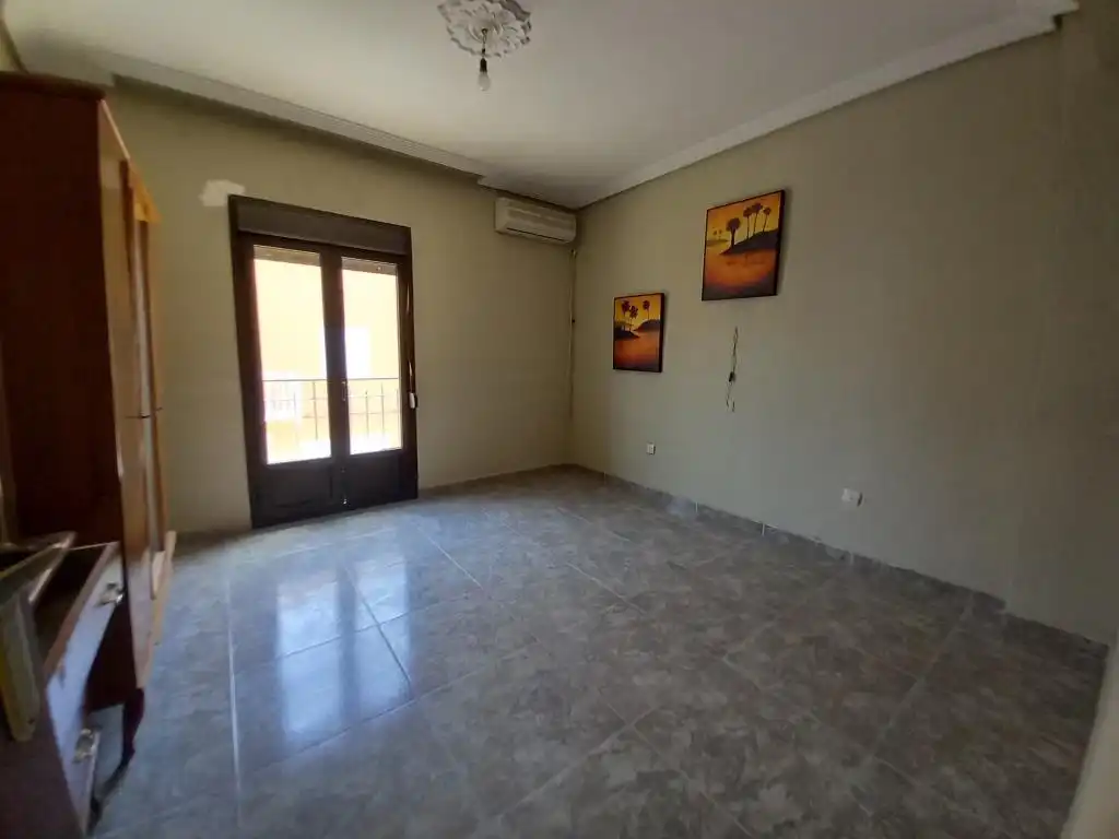 Casa adosada en venta en Martos con Terraza, Amueblado y Balcón