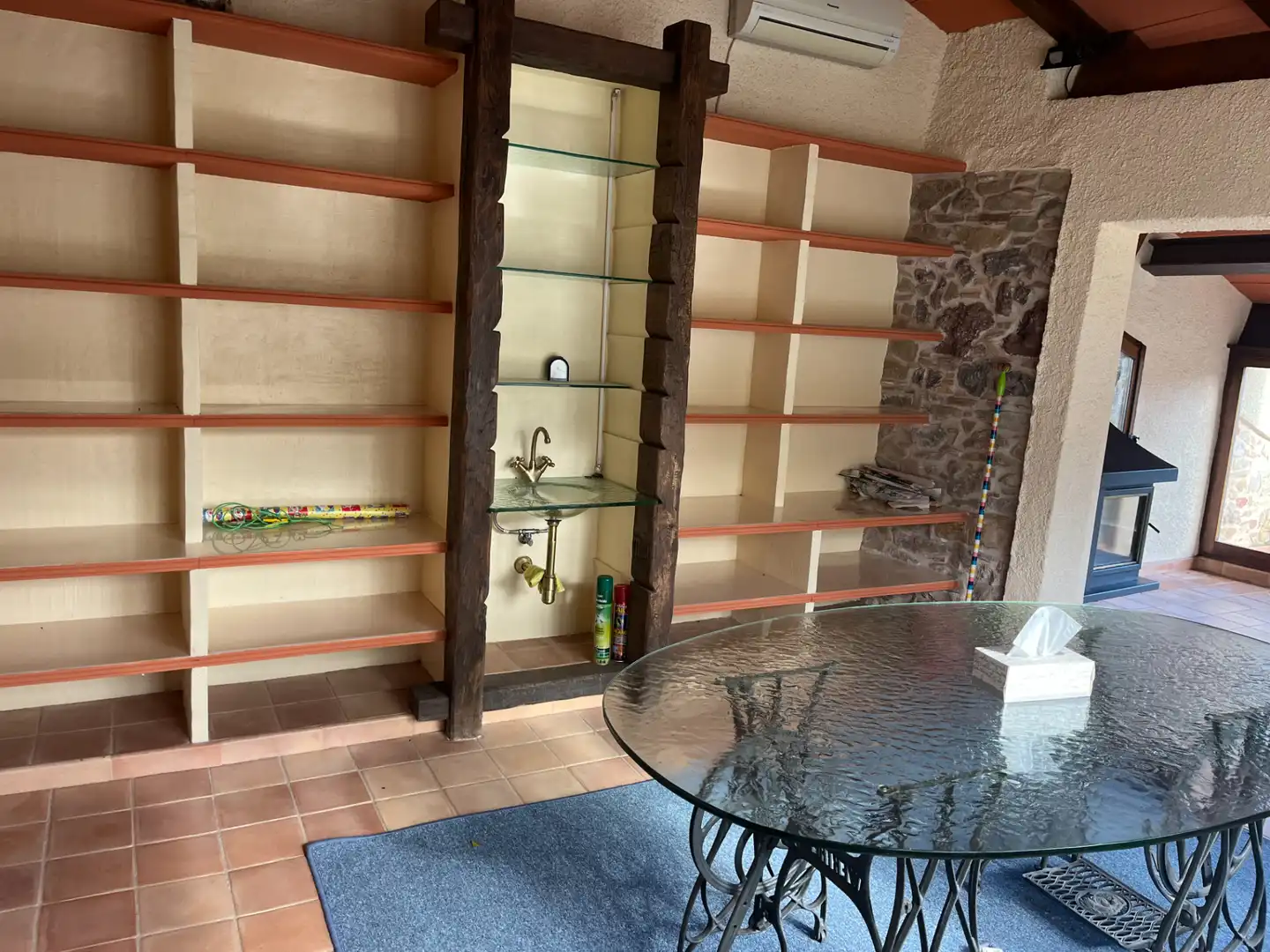 Finca rústica en venda en Sant Joan Les Fonts amb Aire condicionat, Calefacció i Jardí privat