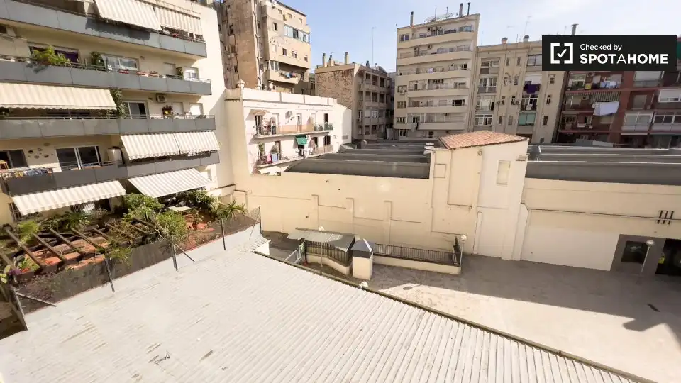 Piso con terraza en alquiler en Sant Martí, imagen 15