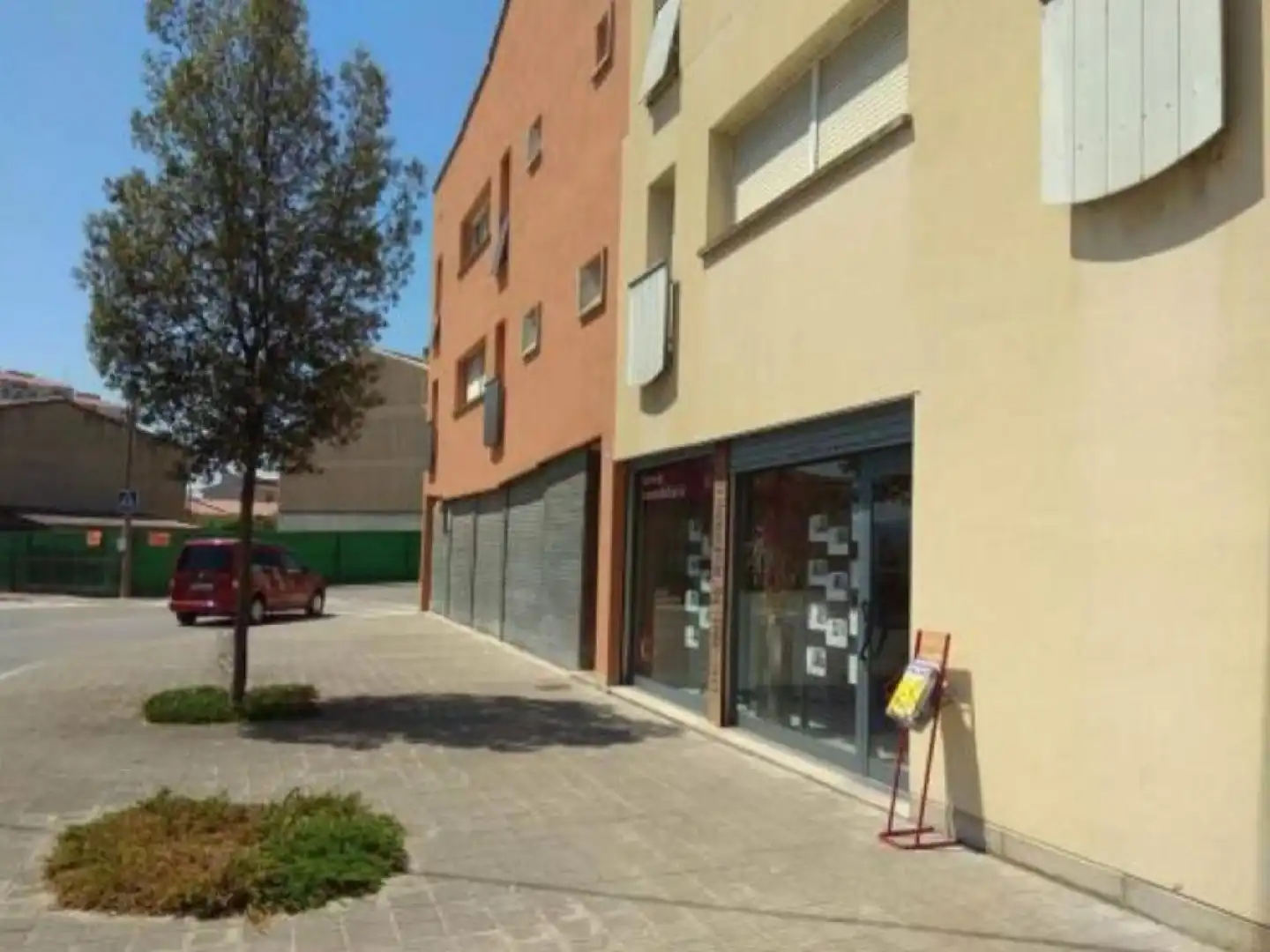 Local comercial en venda a Manlleu, imagen 4