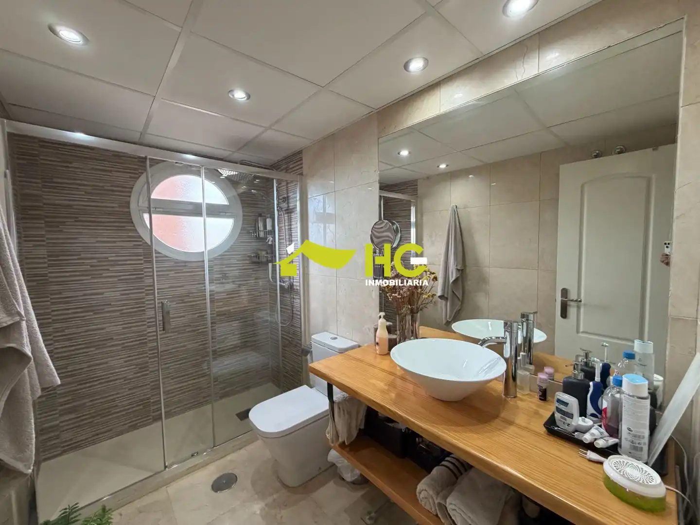 Badezimmer von Dachboden zur Miete in Villaviciosa de Odón mit Klimaanlage, Heizung und Terrasse