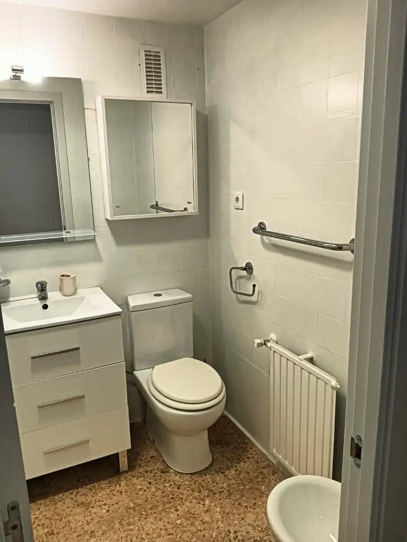 Bany de Pis en venda en Zaragoza amb Calefacció, Jardí privat i Terrassa