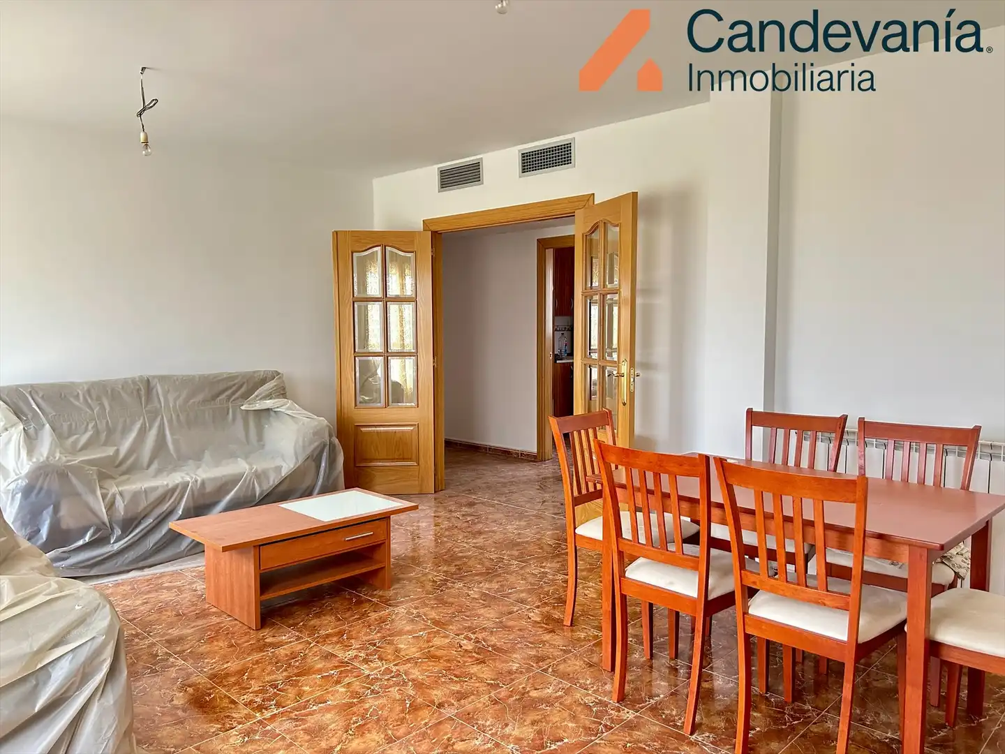 Sala de estar de Piso en venta en San Mateo de Gállego con Calefacción y Trastero